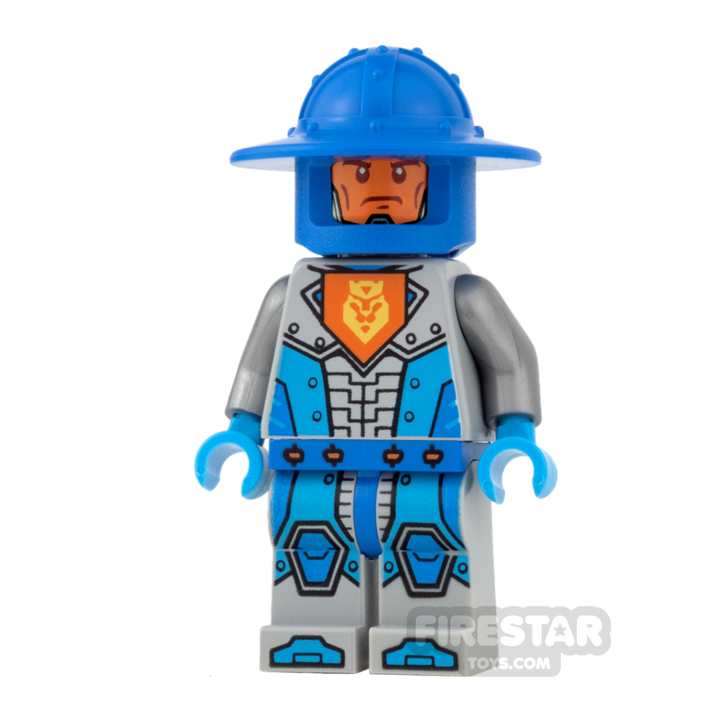 Lego Royal Nexo Knights Minifigure And Accessory Set 